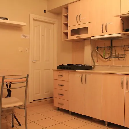 Taksim Aparthotel 3*