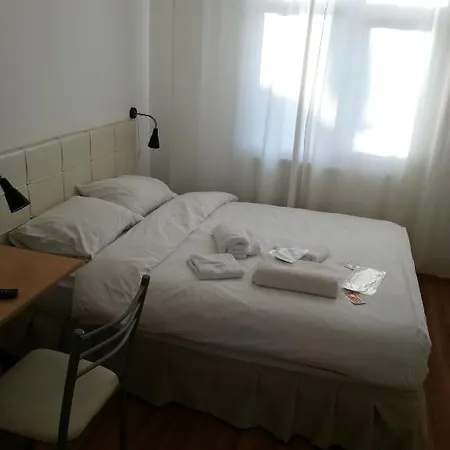Taksim アパートホテル